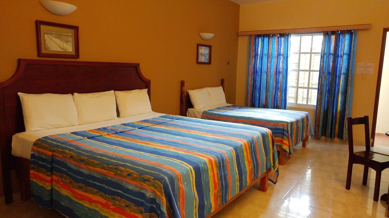 Sun Suites Cozumel Exterior photo